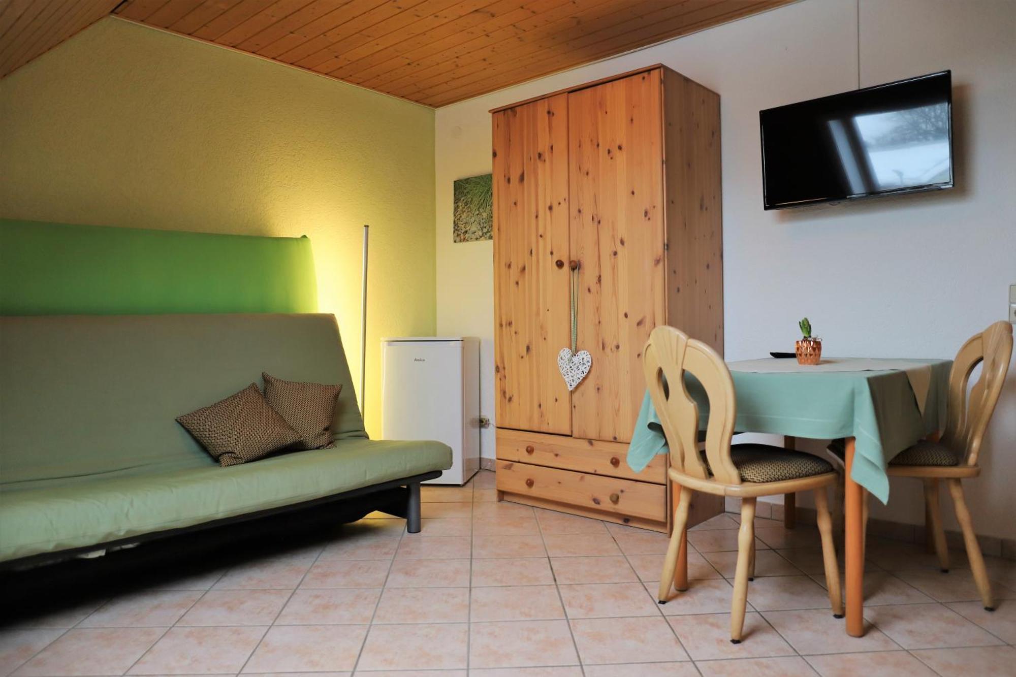 Gaestehaus Willaringen Rickenbach  エクステリア 写真