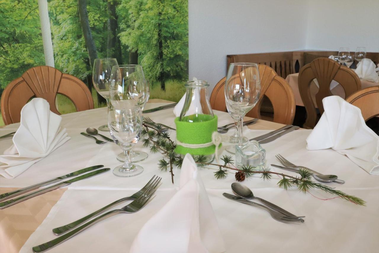 Gaestehaus Willaringen Rickenbach  エクステリア 写真
