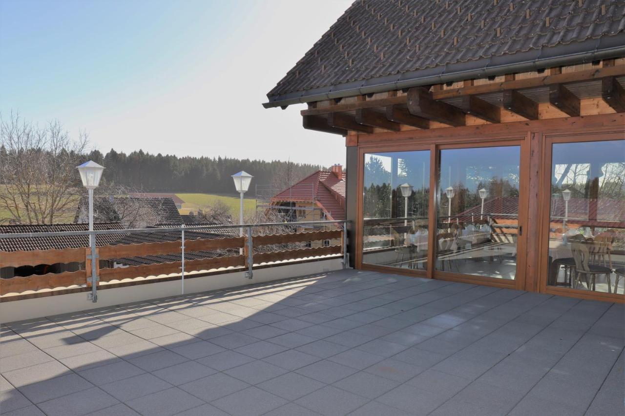 Gaestehaus Willaringen Rickenbach  エクステリア 写真