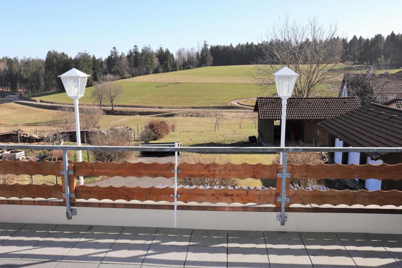 Gaestehaus Willaringen Rickenbach  エクステリア 写真