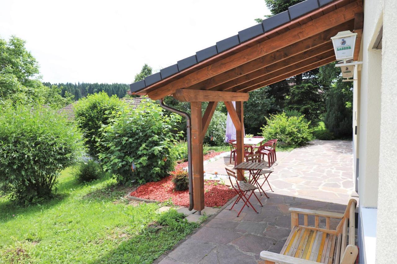 Gaestehaus Willaringen Rickenbach  エクステリア 写真