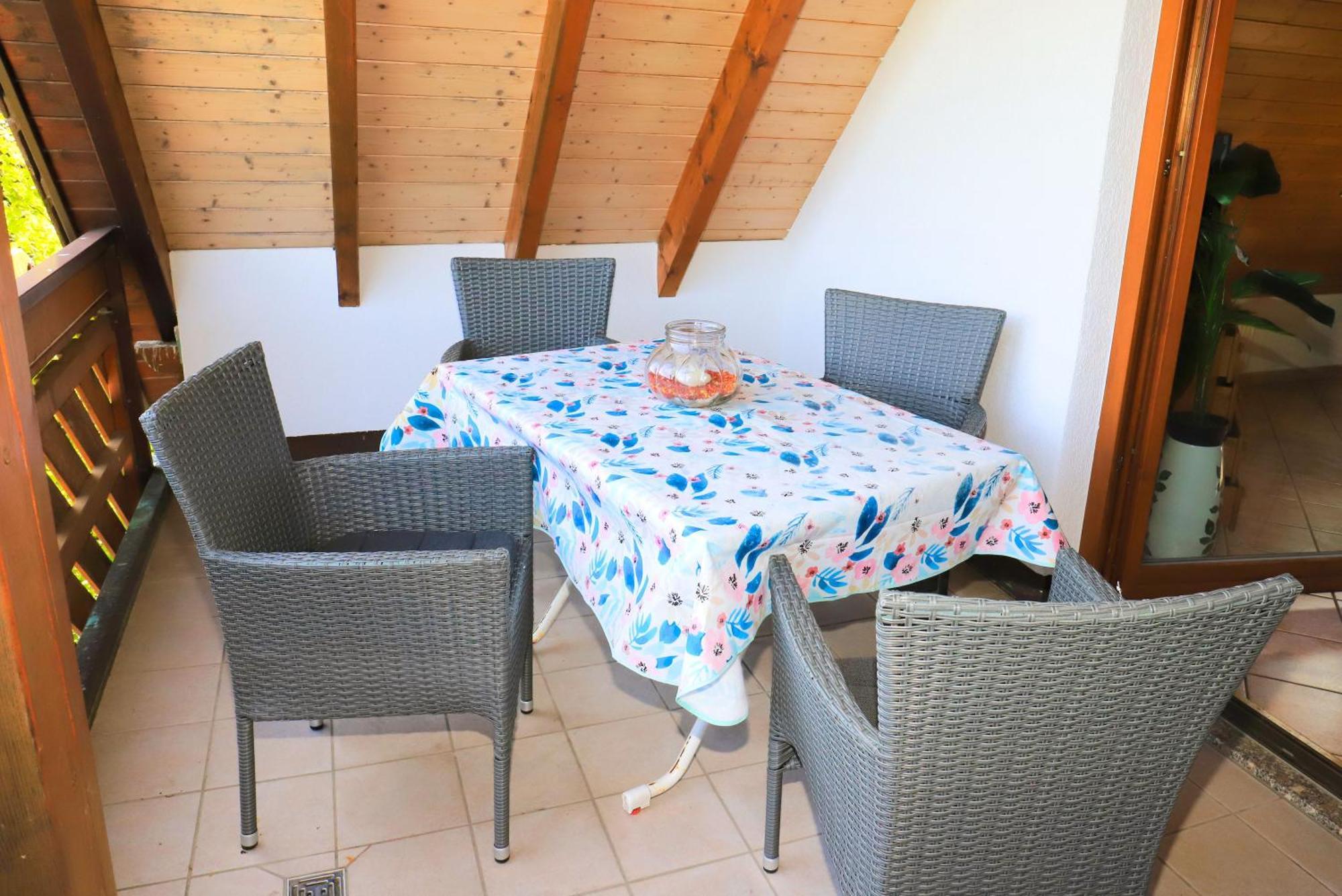 Gaestehaus Willaringen Rickenbach  エクステリア 写真